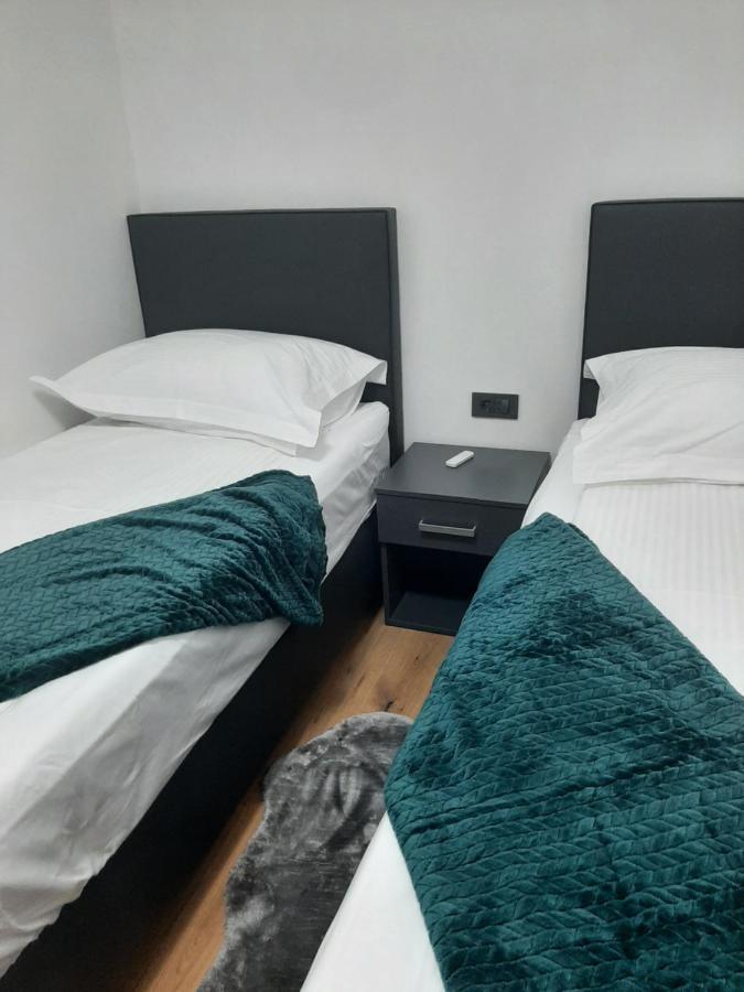 Apartman Mate Lopar Exterior photo