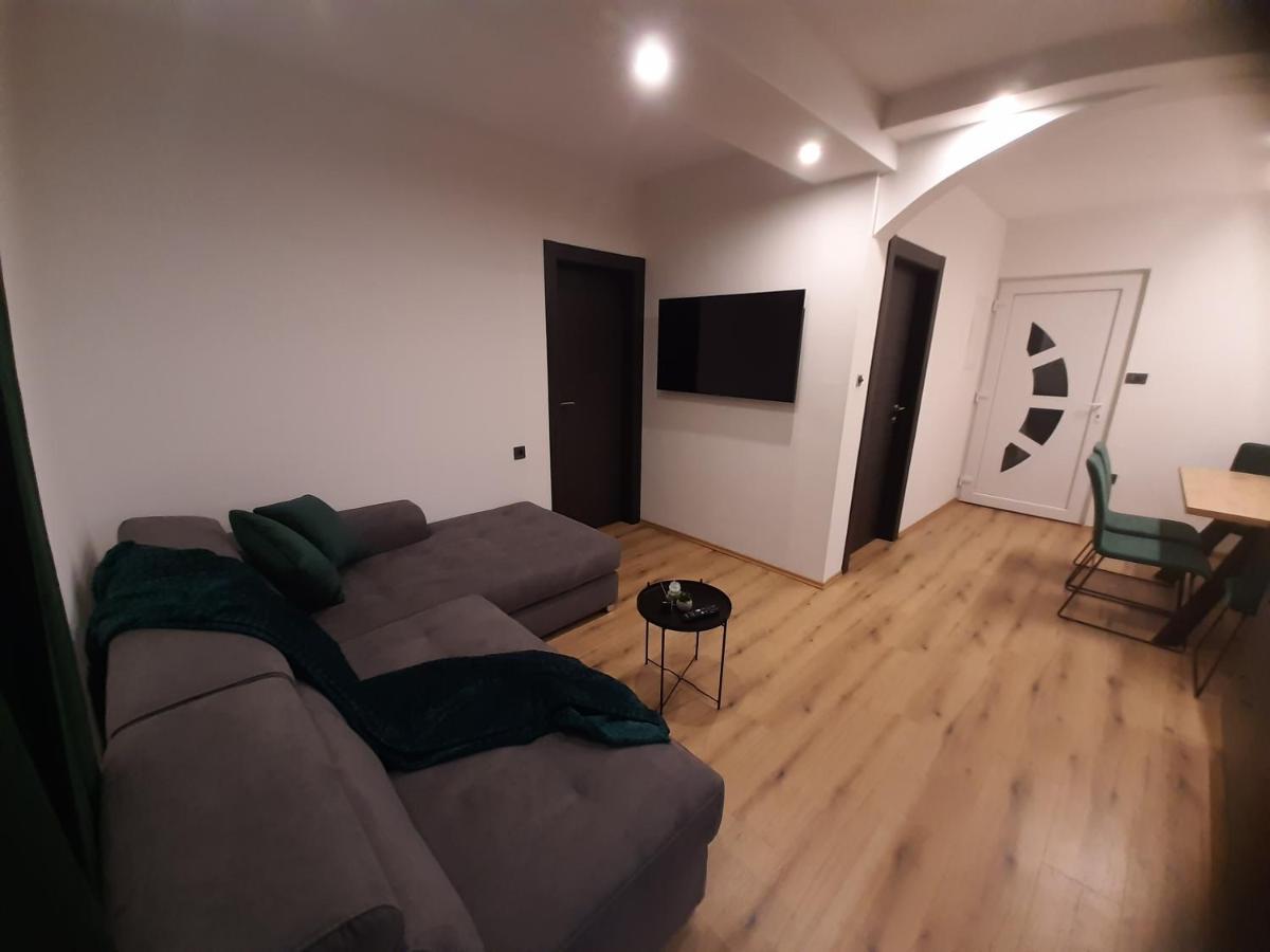 Apartman Mate Lopar Exterior photo